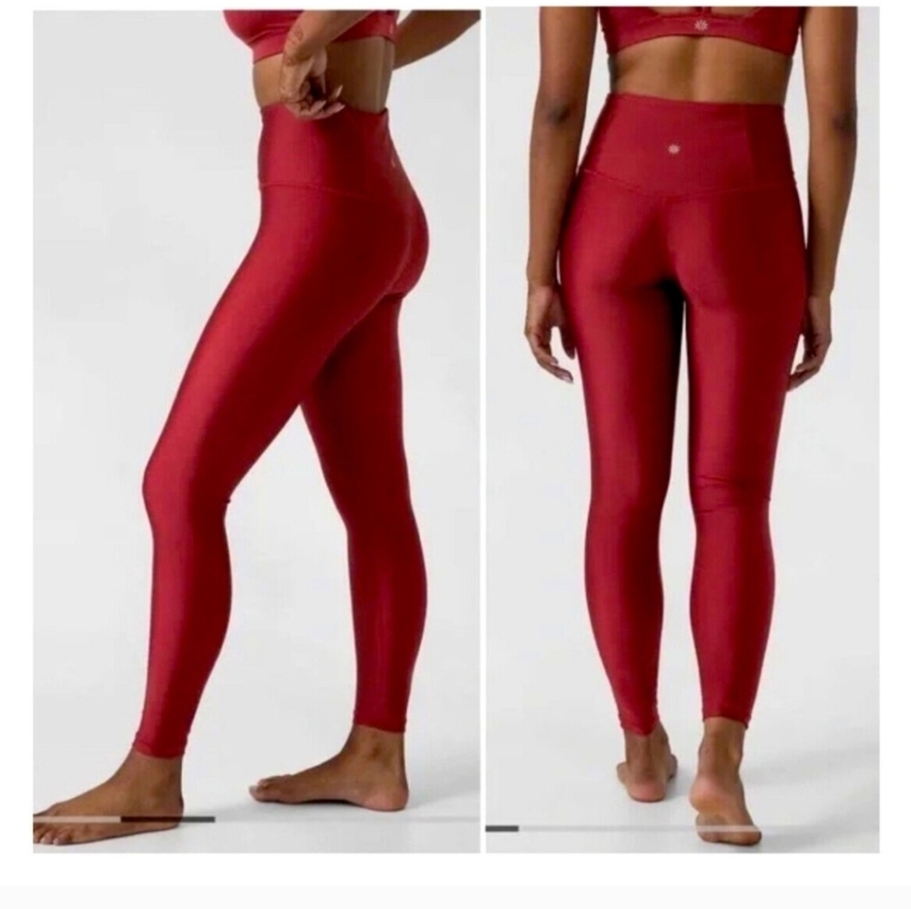 NWT Athleta Elation Shine Tight - Decadent Red Size Small